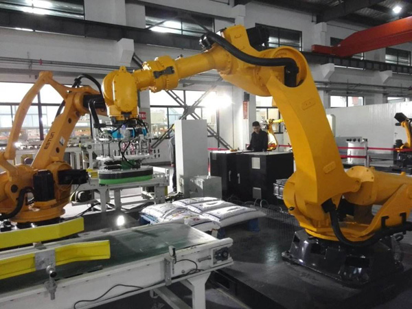 欧铠AGV：工业机器人带来的经济价值
